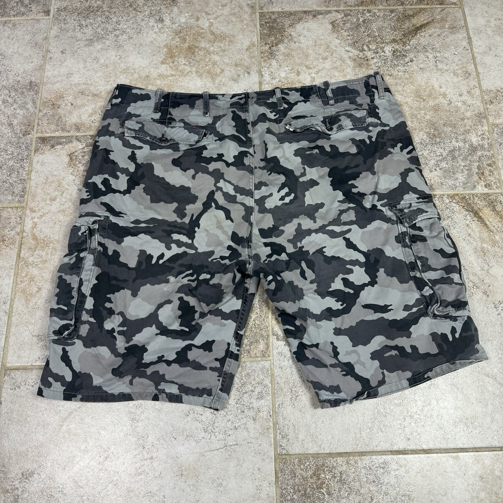 Camo Cargo Shorts Mens Gray Black Urban Camouflage Casual 42 - Picture 7 of 12